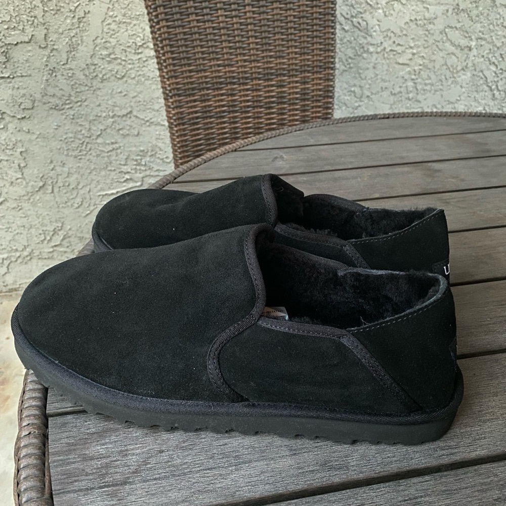 UGG Slippers size  14 - Picture 3 of 9